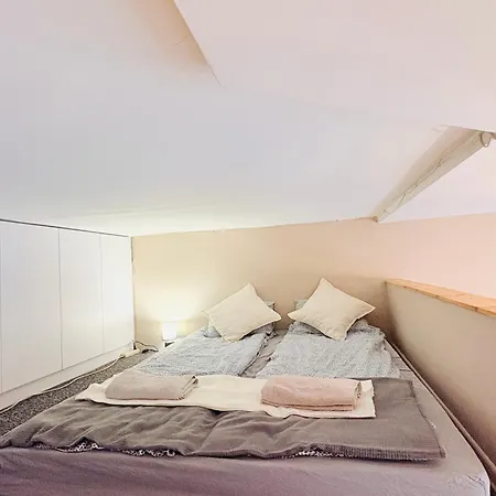 Διαμέρισμα Brick Loft Szczesliwa - *