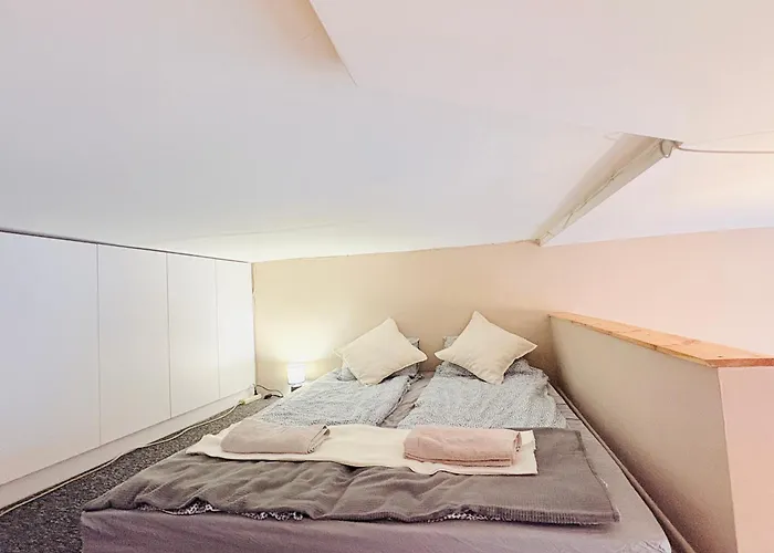 Διαμέρισμα Brick Loft Szczesliwa - *